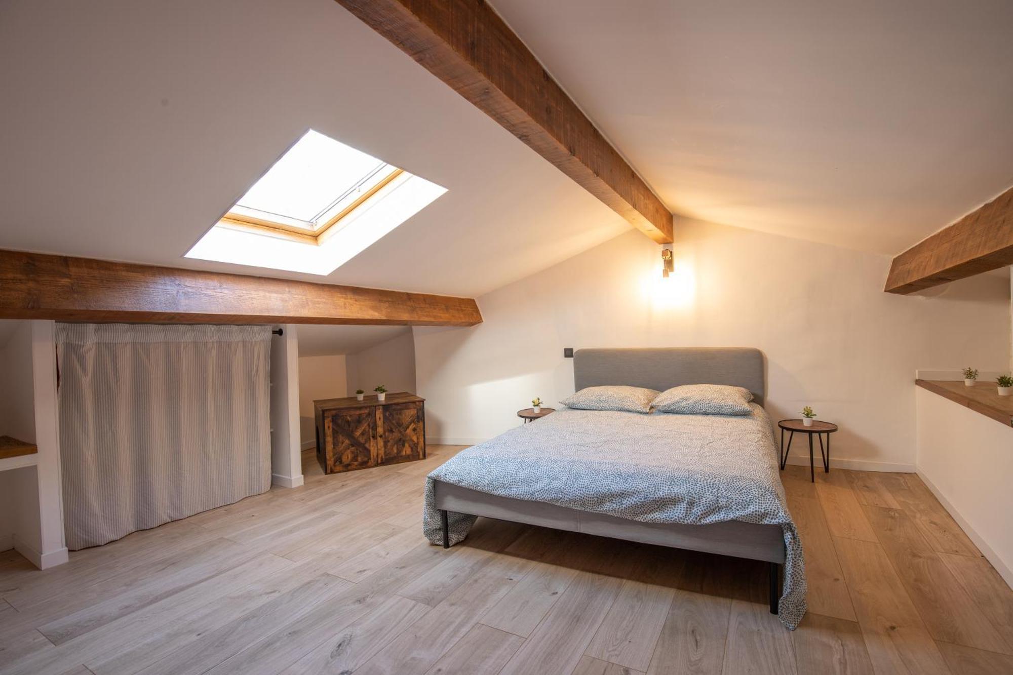 Le Duplex - Hypercentre - Wifi Lejlighed Carpentras Eksteriør billede
